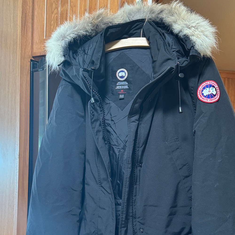 Canada Goose Trillion Black Puffer Jacket with real Fur Hood